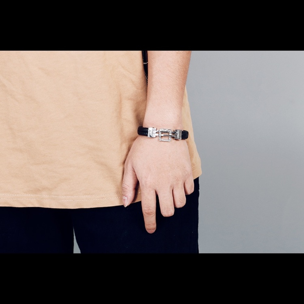 Men Cowhide Warp Bangle Cuff Bracelet - Picture 3 of 6